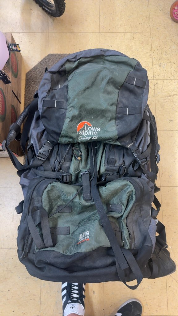 Lowe Alpine Hiking Backpack Contour III Green/Black Used