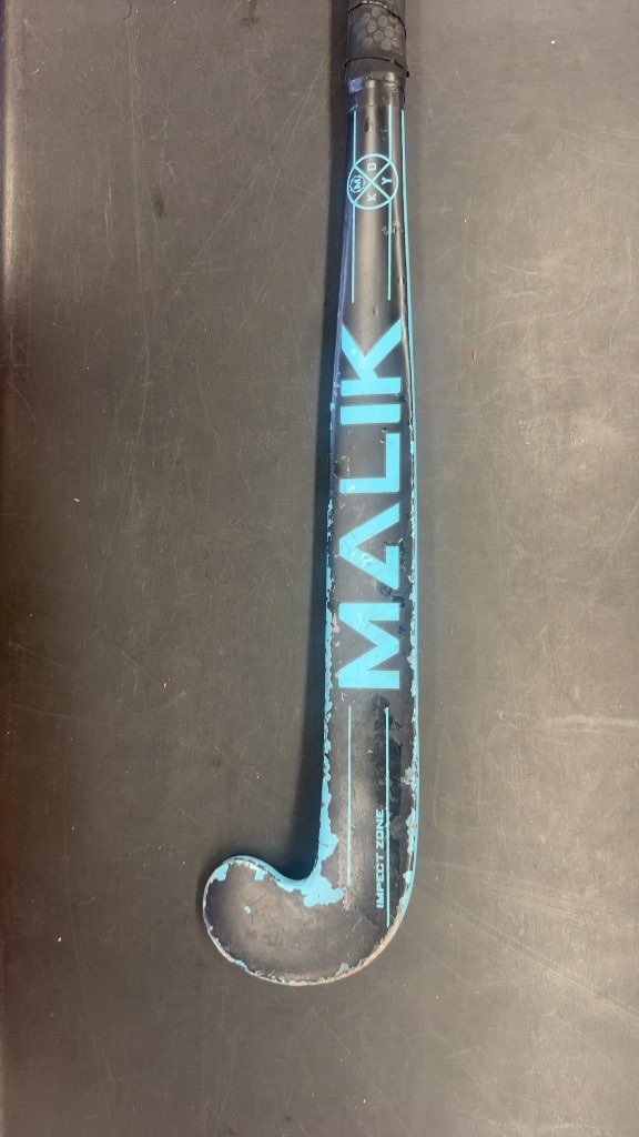 Malik Field Hockey Stick Blue/Black Used 32"