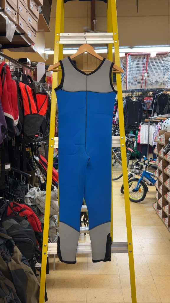 Mares Wetsuit Sleeveless Full Length Good Condition Size M
