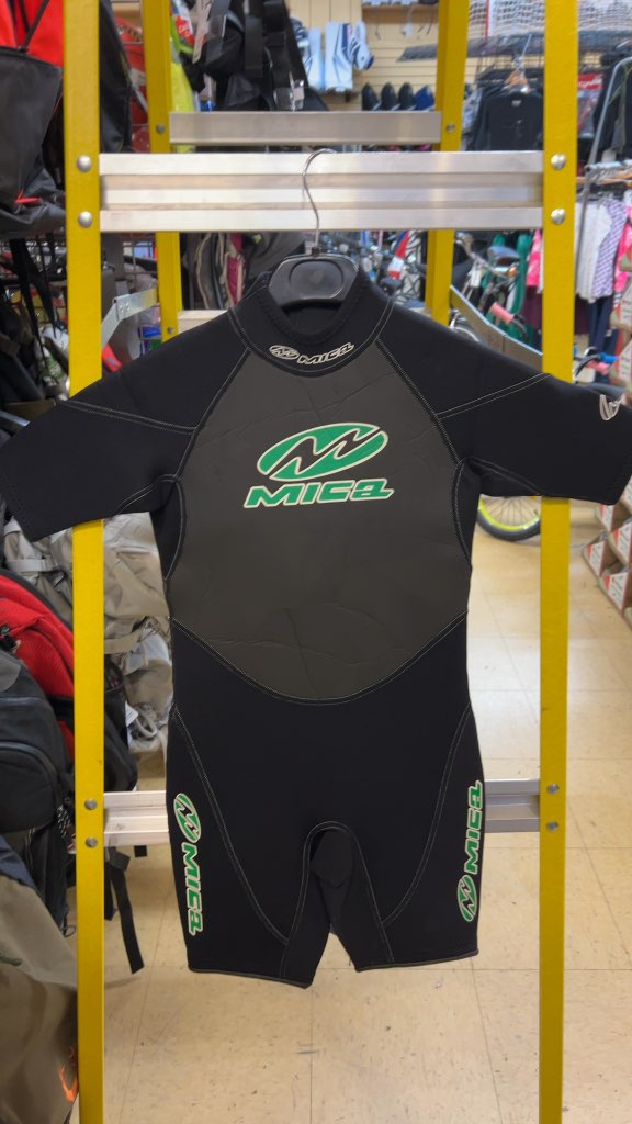 Mica Shorty Wetsuit Black/Grey Size 8