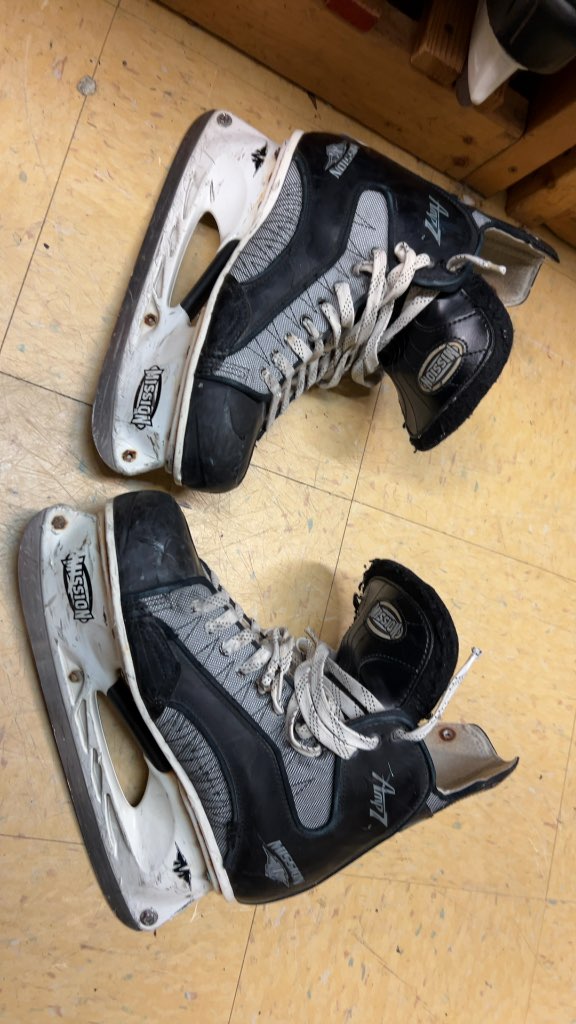 Mission Amp 7 Hockey Skates Size 12
