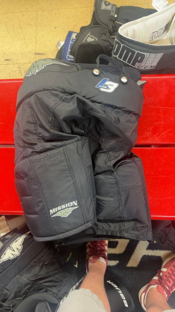 Mission Hockey Pants L3 Pure Junior Used JR Small