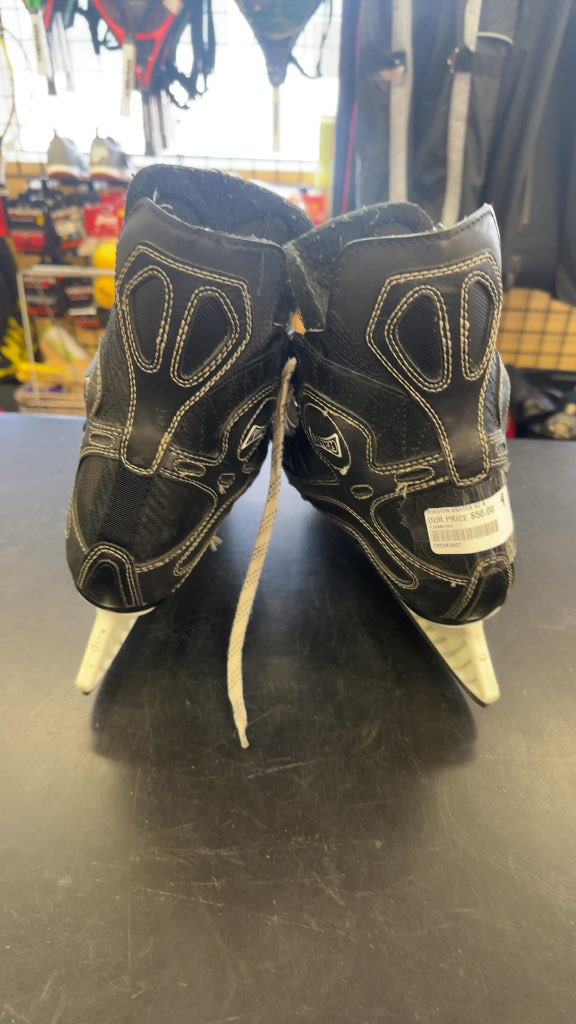 Mission Hockey Skates Used Size 9