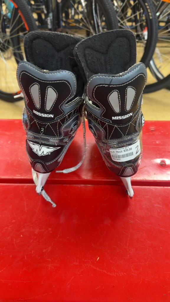 Mission Pure Hockey Skates Used Size 2