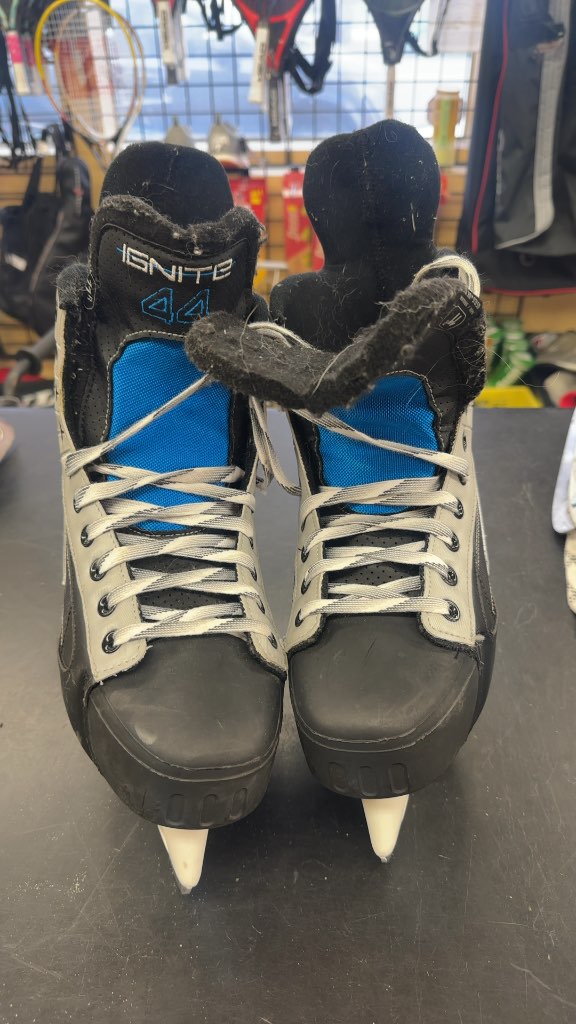 Nike Bauer Hockey Skates Ignite 44 Used Size 11