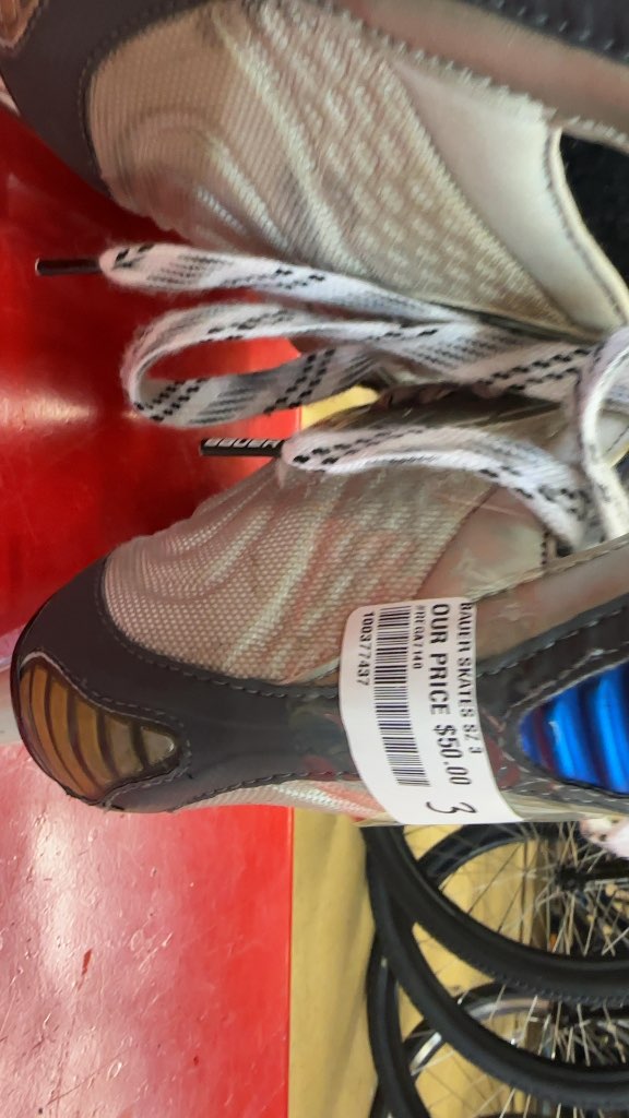 Nike Bauer Ice Hockey Skates FL-10 Used Size 3
