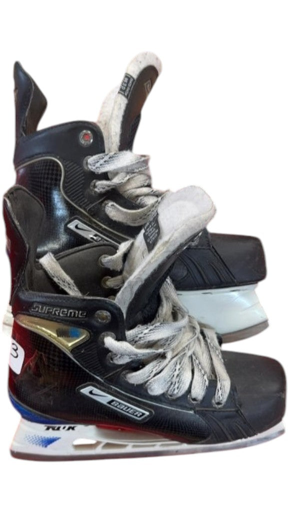 Nike Bauer Supreme Hockey Skates Used Size 3