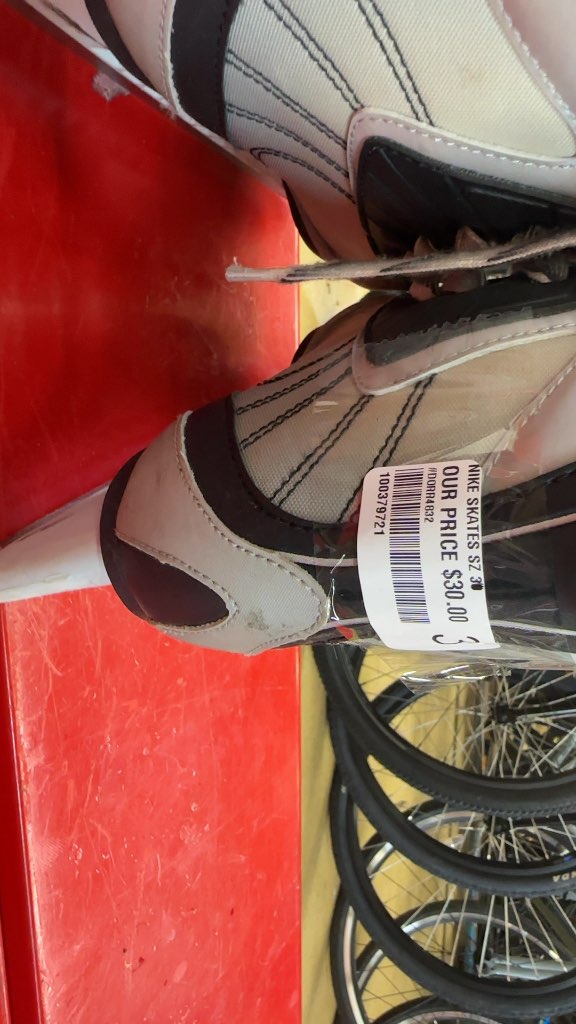 Nike Flexlite Hockey Skates Silver/Black Used Size 3