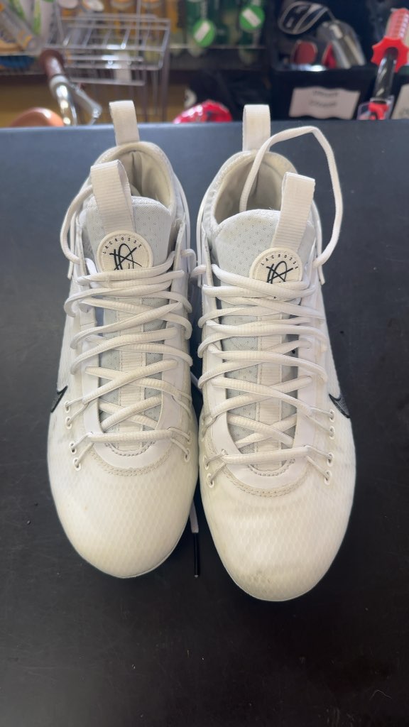 Nike Lacrosse Cleats Alpha Huarache White Used Size 8.5 in very good shape