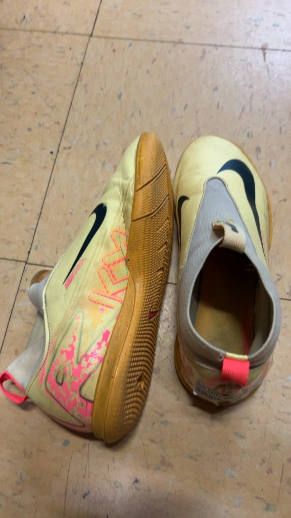 Nike Mercurial Air Zoom KM Indoor Soccer Shoes Used Size 5.5
