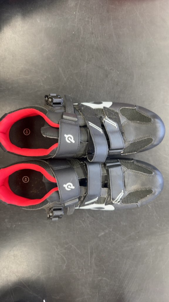 Peloton Cycling Shoes Black/Red very Good Condition Size 12