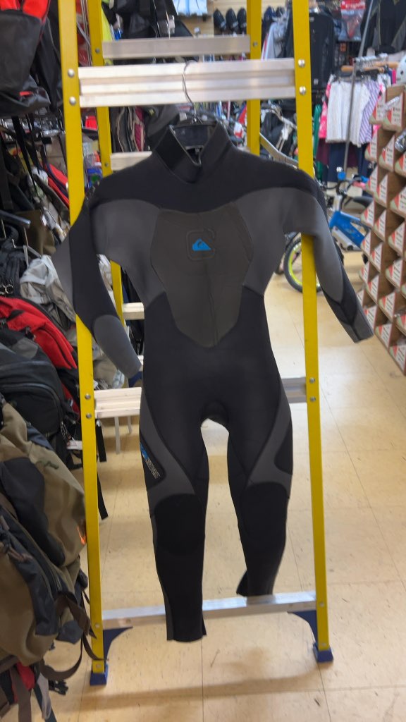 Quiksilver Wetsuit Syncro 5/4/3mm Good Condition Size 10