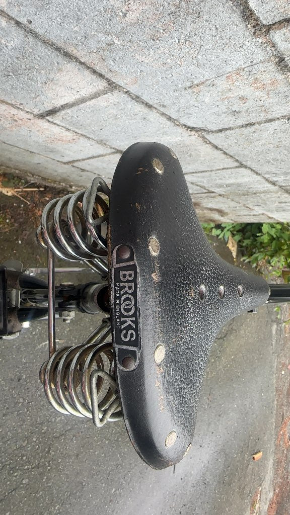 Raleigh Cruiser Bike Tourist Black Good Condition 28"
An absolute classic!!!! Those who know know