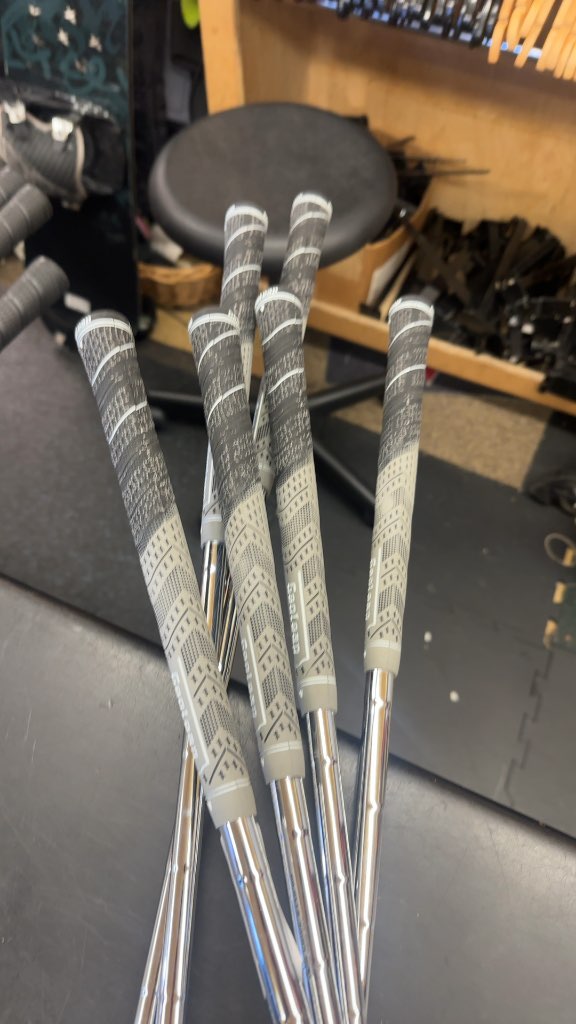 RAM Iron Set AccuBar 4-PW Used(missing 5 iron) new grips on them.