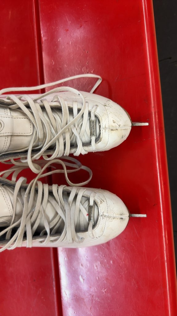 Riedell Allure XP Figure Skates White Used Size 8