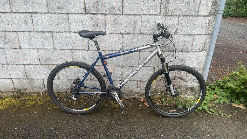 Rocky Mountain Mountain Bike Vertex Blue/Silver Used Large