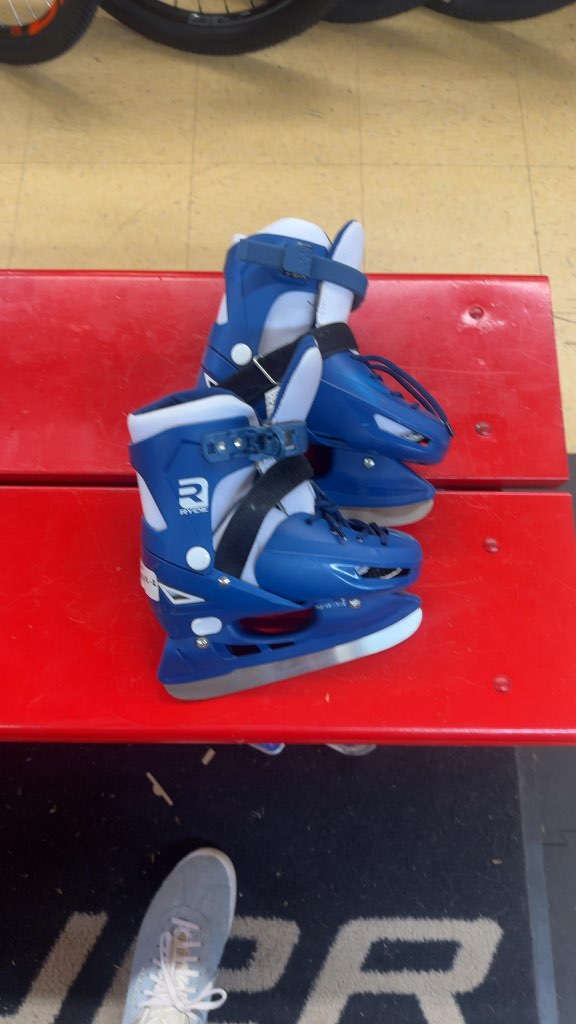 Ryde Adjustable Ice Skates Blue Used Size 12-2