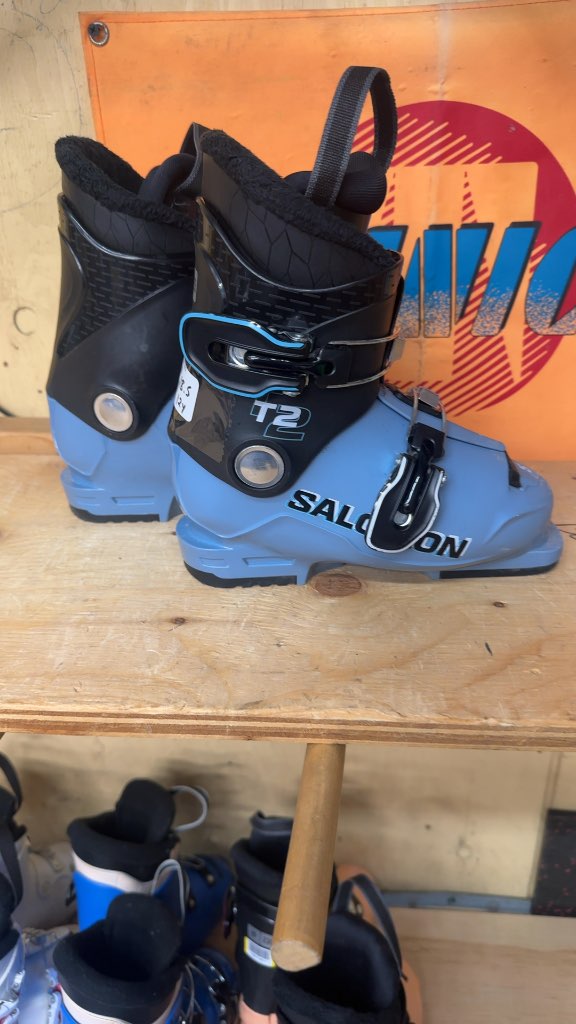 Salomon Kids Ski Boots T2 Blue/Black Used Size 18.5