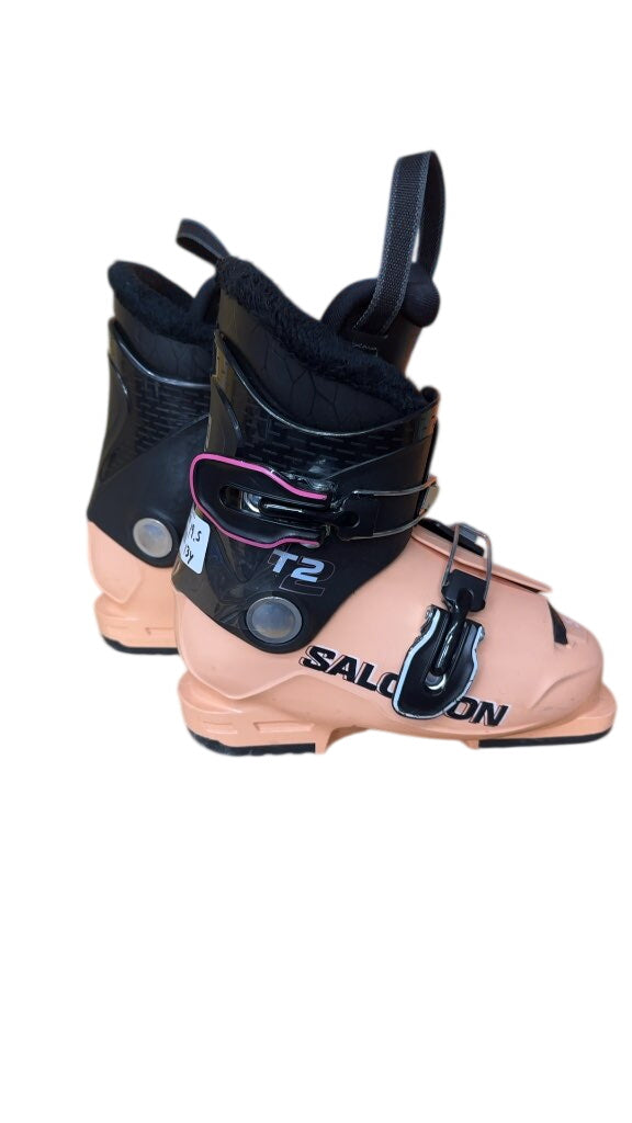 Salomon Kids Ski Boots T2 Peach/Black Good Condition Size 19.5
