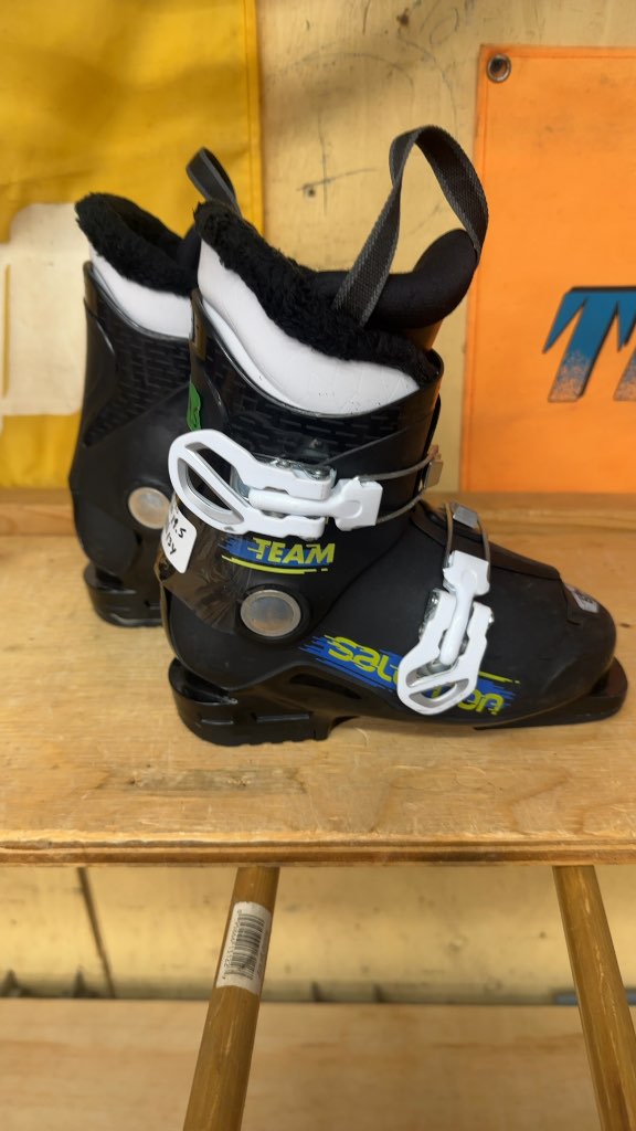 Salomon Kids Ski Boots Team Black Used Size 19.5
