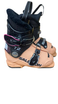 Salomon T2 Kids Ski Boots Peach/Black Used Size 19.5