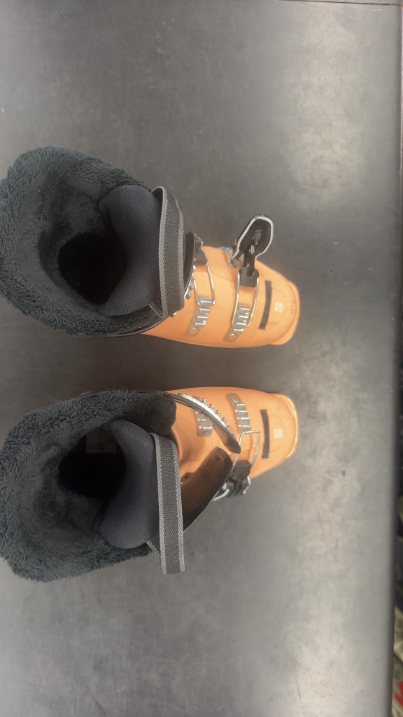 Salomon T3 Junior Ski Boots Orange/Black Good Condition Size 22.5