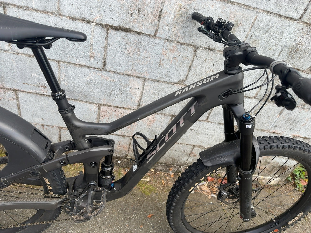 Scott Ransom Full Suspension Mountain Bike - Size Large