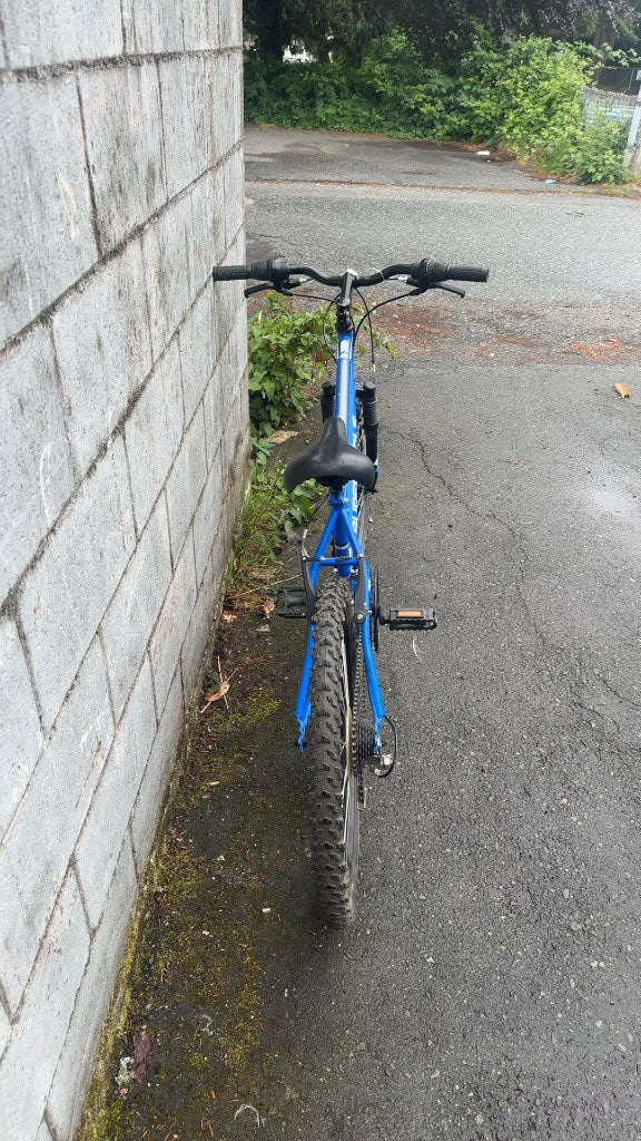 Supercycle Mountain Bike Nitro XT Blue Good Condition 24"