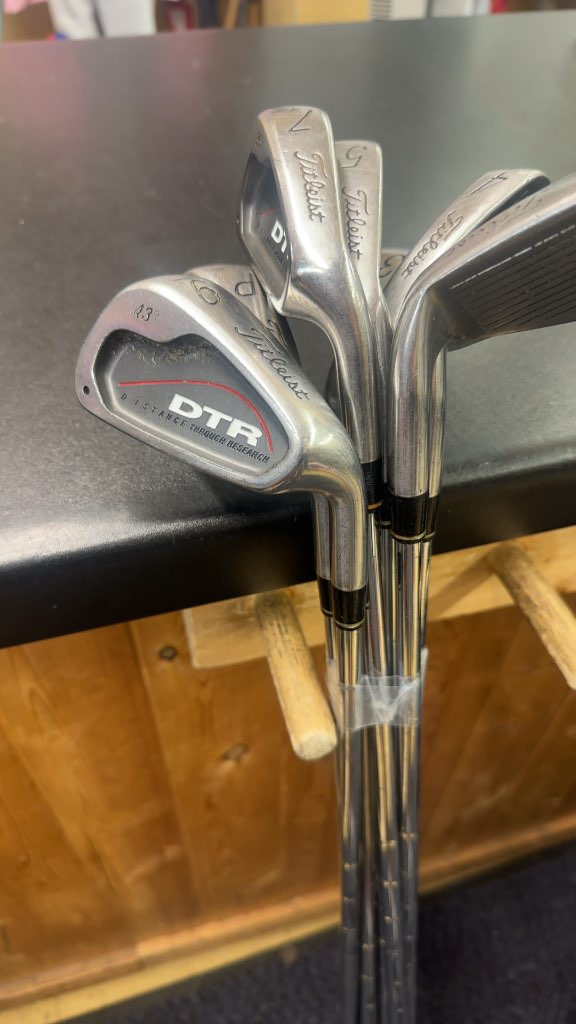 Titleist DTR Iron Set 3-PW Right Hand