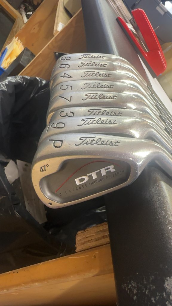 Titleist DTR Iron Set 3-PW Right-Handed
