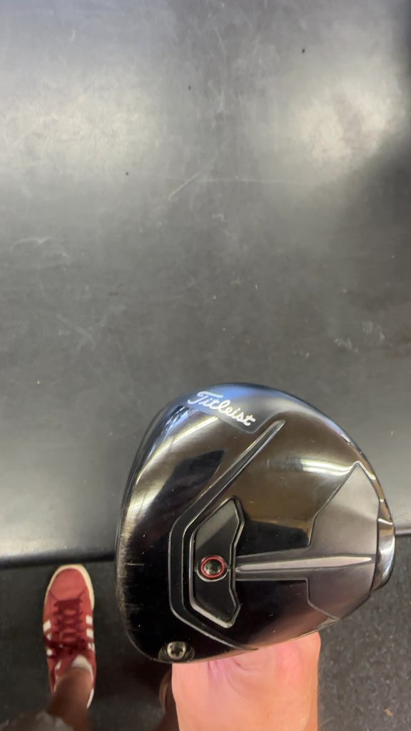 Titleist TSR2 18 Degree Fairway Wood Used
