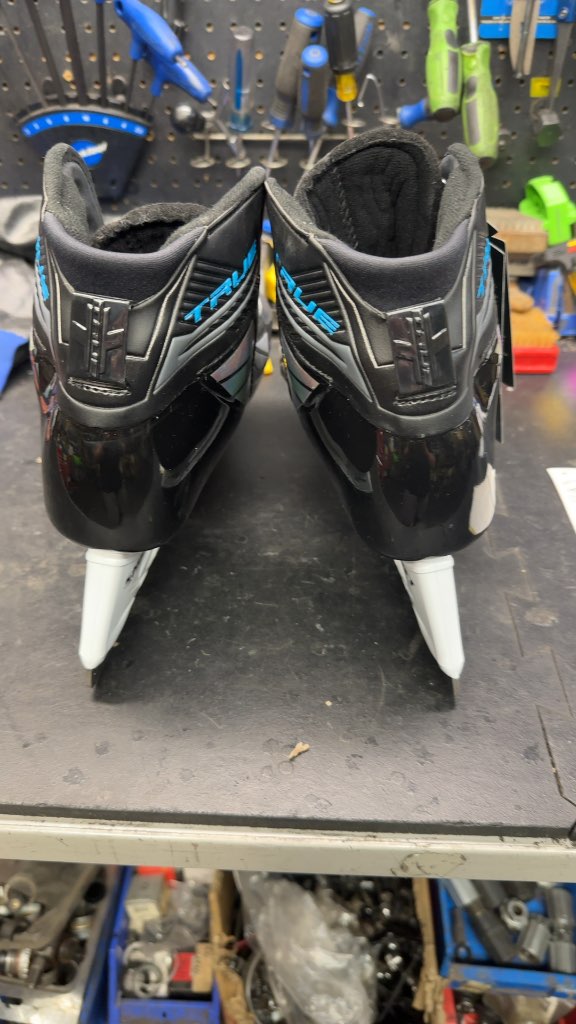 TRUE TF7 Goalie Skates Size 11-Brand New