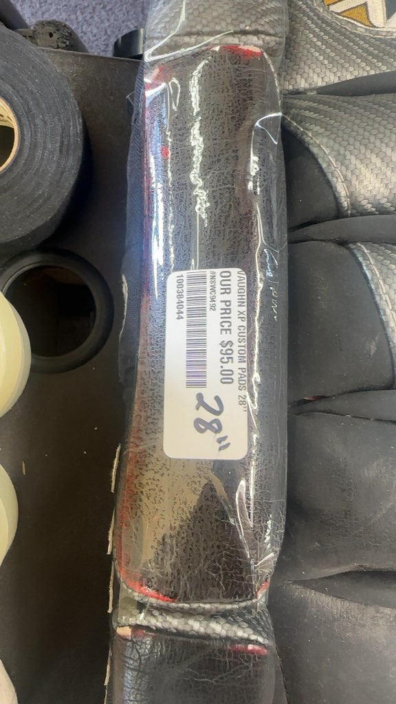 Vaughn Goalie Leg Pads XP Custom Used 28"