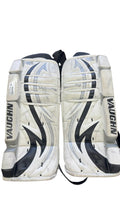 Vaughn Velocity V4 Goalie Leg Pads Used 22"