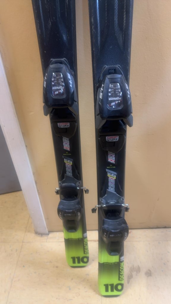 Volkl Skis Deacon JR Green/Black Used 110cm