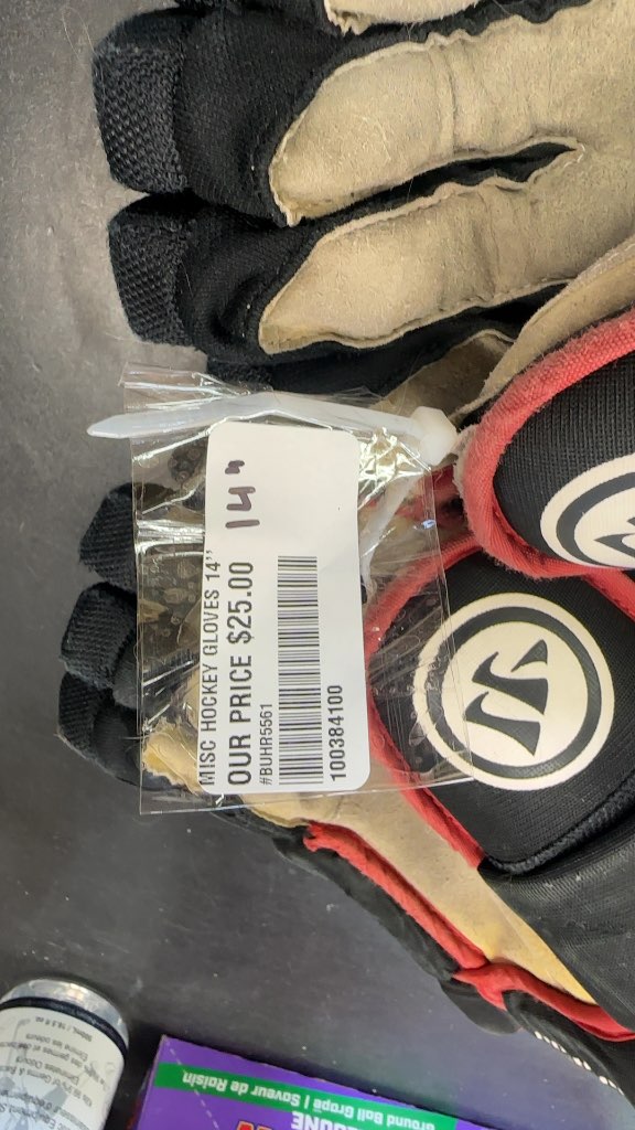 Warrior Alpha Hawks Hockey Gloves Black/Red Used 14"
Hole in one Palm