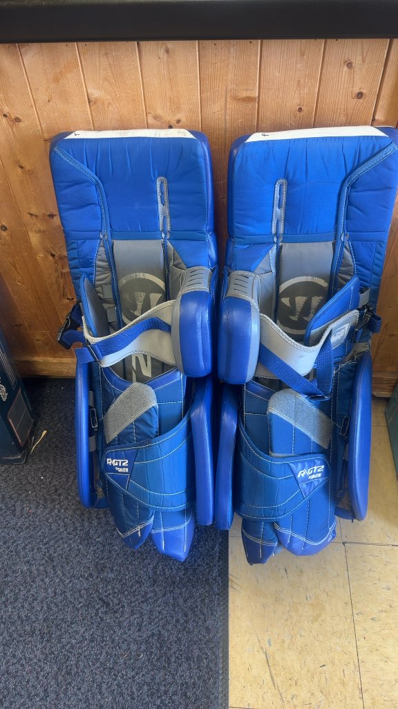 Warrior Ritual G2 INT Goalie Leg Pads Used 32+1"