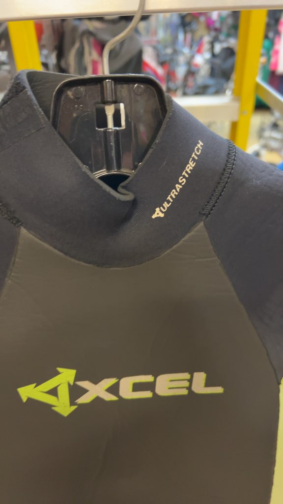 XCEL Full Wetsuit Ultrastretch Junior Good Condition JR
