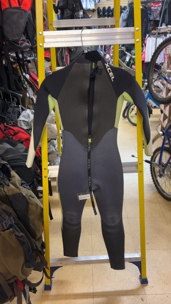 XCEL Full Wetsuit Ultrastretch Junior Good Condition JR