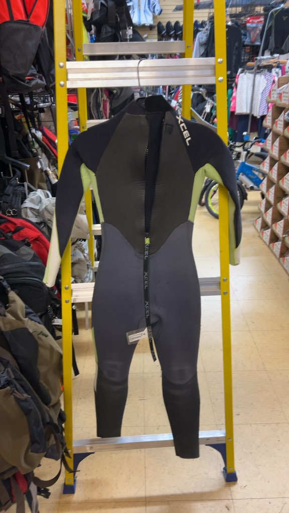 XCEL Full Wetsuit Ultrastretch Junior Good Condition JR