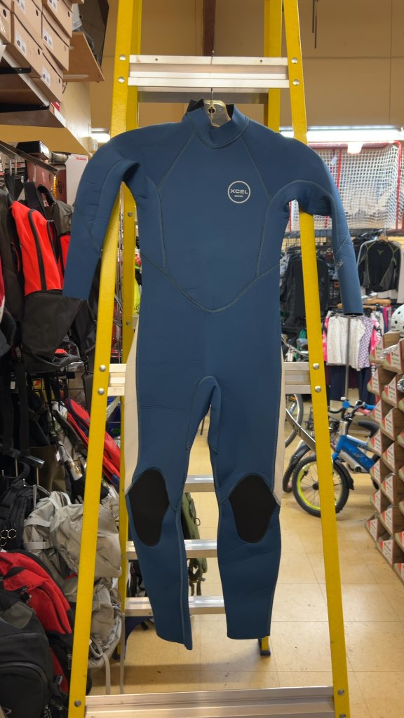 XCEL Wetsuit Axis 3/2mm Good Condition Size 8
