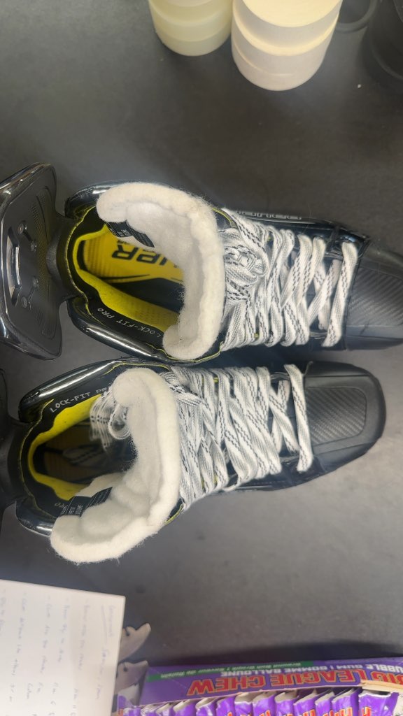 Bauer Supreme M50 Pro Hockey Skates Excellent Condition Size 11