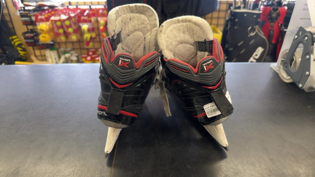 Bauer Vapor 1X Goalie Skates - Size 4.5 in very good shape