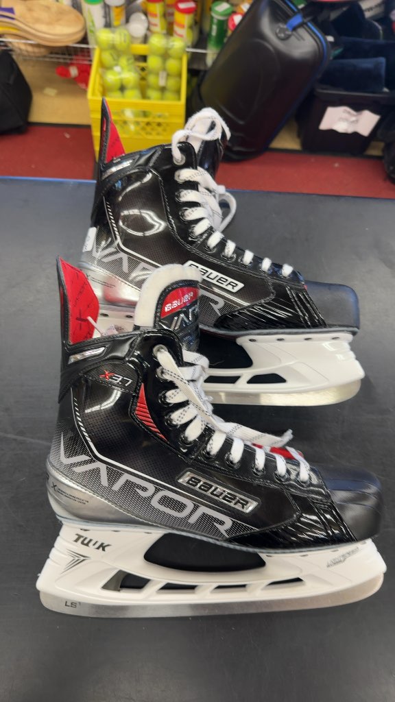 Bauer Vapor X3.7 Hockey Skates - Size 10 EE
