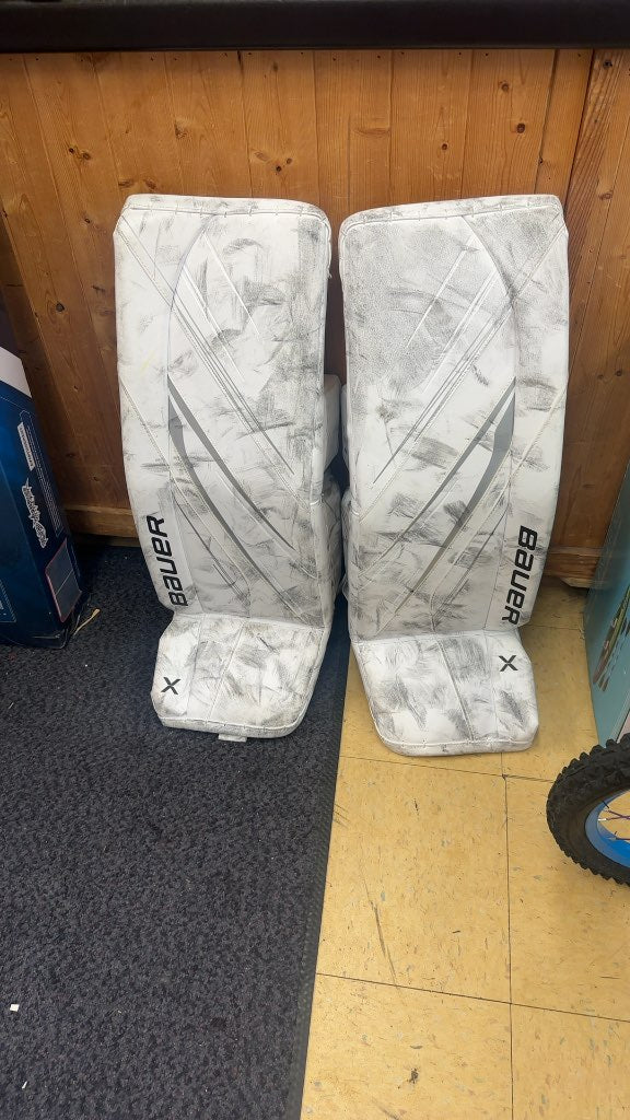 Bauer Vapor X5 Pro Goalie Leg Pads Used Intermediate Large 32"+