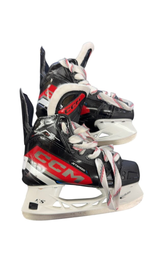CCM JetSpeed FT670 Hockey Skates - Size 4 Regular almost brand new