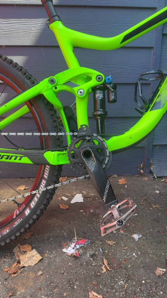 Giant Reign advanced 1  2018 Full Suspension Mountain Bike - Neon Green