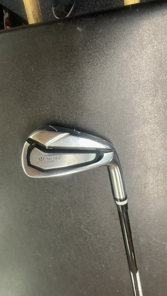 Miura PI-401 Iron Set 5, 8, 9, PW Graphite Design Tour AD