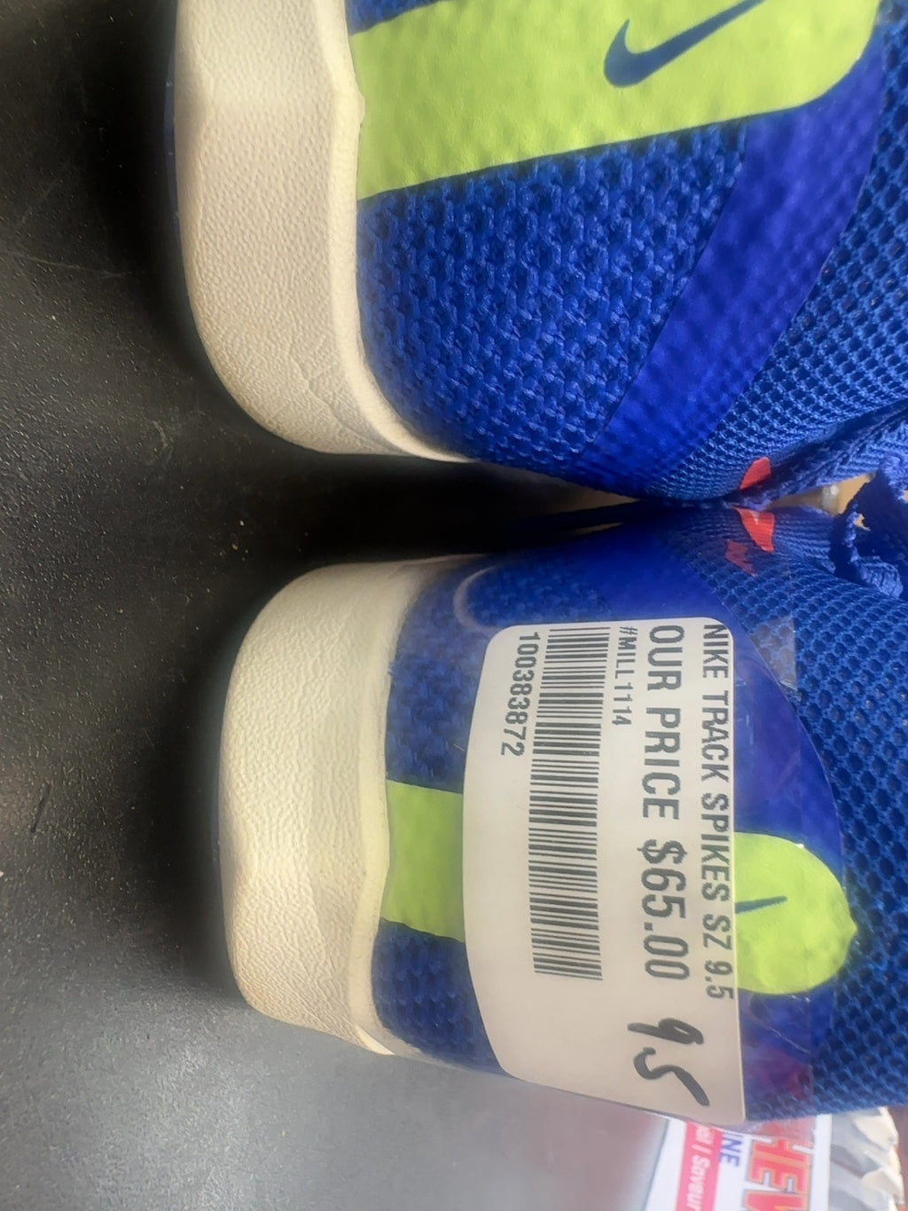 Nike Zoom Rival Distance Track Spikes - Size 9.5  doesn’t come with spikes