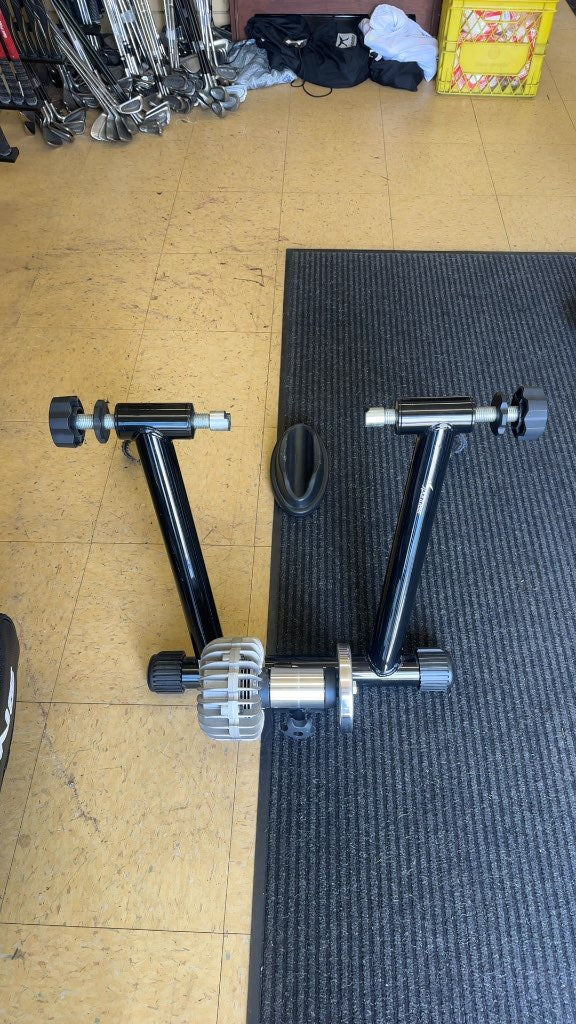 Sportneer Magnetic Bike Trainer Stand with Front Wheel Riser Block Black Good Condition